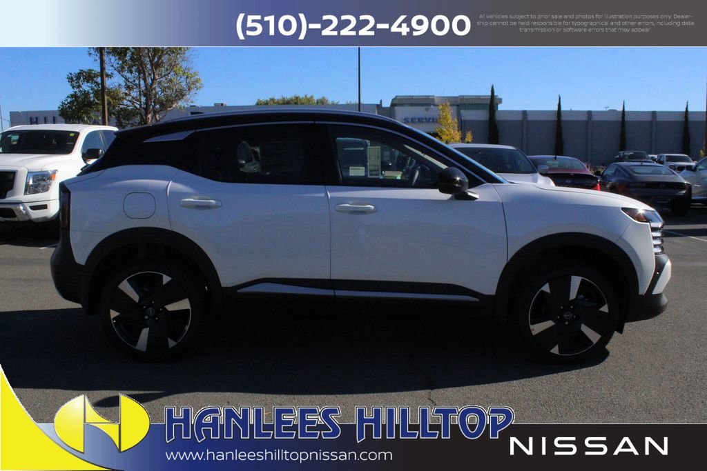 New 2025 Nissan Kicks SR FWD image 6