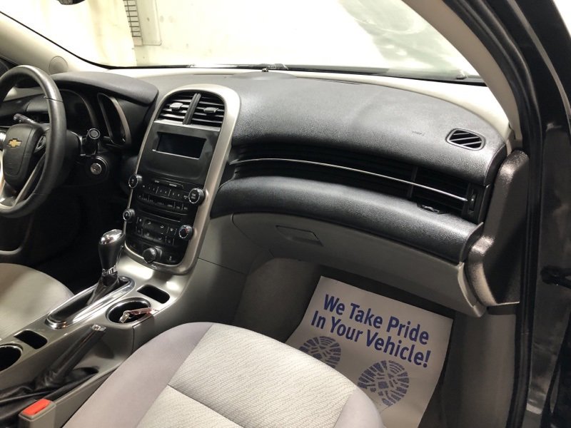 Used 2014 Chevrolet Malibu LS image 13
