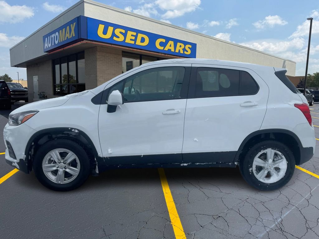 Used 2021 Chevrolet Trax LS w/ Tint and Cruise Package image 8