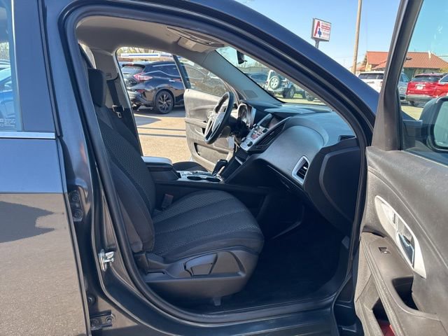 Used 2017 Chevrolet Equinox LS image 13