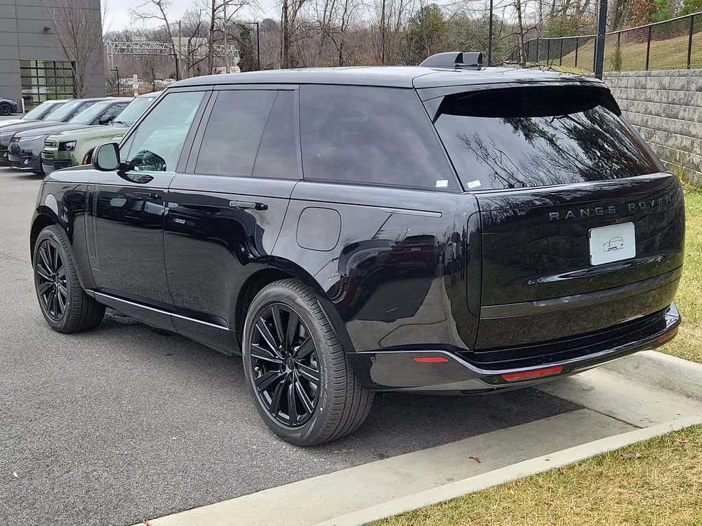 New 2026 Land Rover Range Rover SE image 12