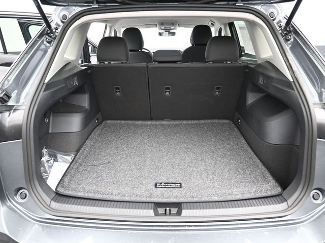 New 2026 Volkswagen Tiguan S image 12