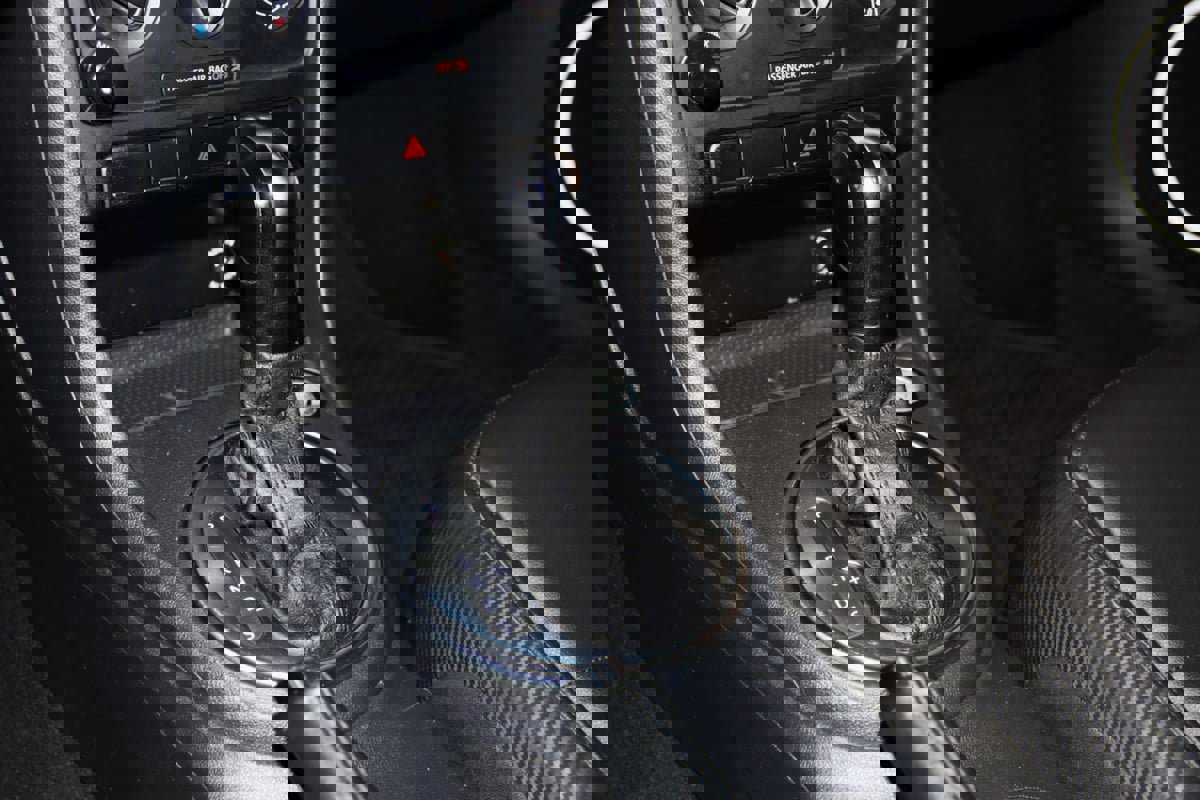 Used 2012 Volkswagen Beetle 2.5 image 38