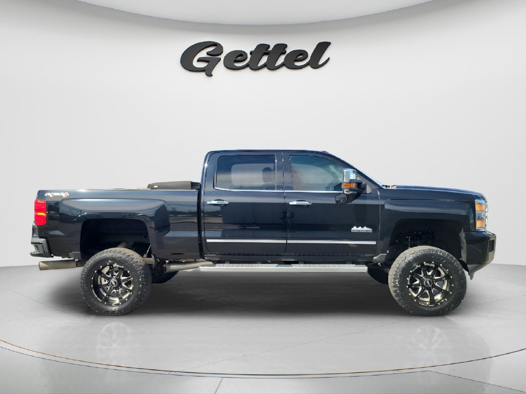 Used 2015 Chevrolet Silverado 2500 High Country w/ Duramax Plus Package AWD/4WD image 4