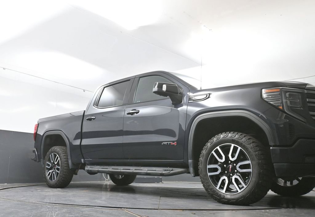 Used 2023 GMC Sierra 1500 AT4 w/ AT4 Premium Package AWD/4WD image 53