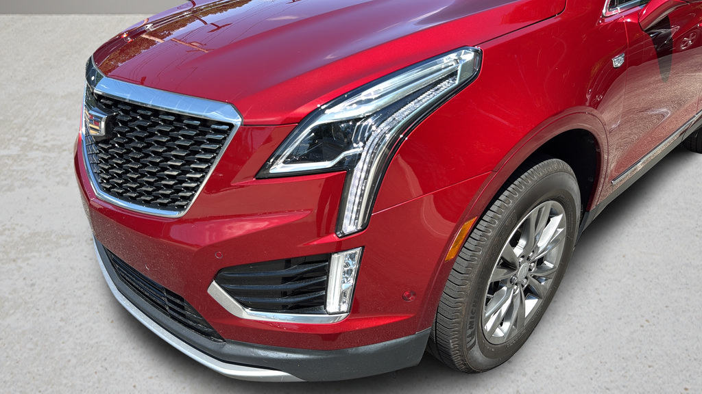 Used 2022 Cadillac XT5 Premium Luxury w/ Technology Package AWD/4WD image 9