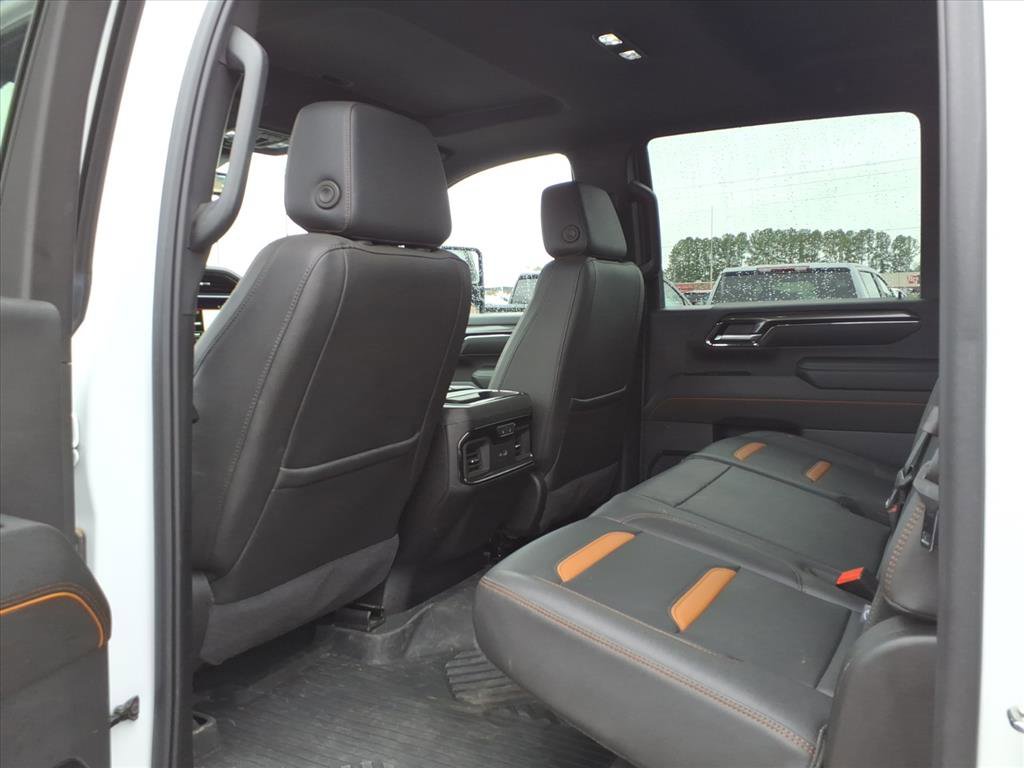 Used 2024 GMC Sierra 2500 AT4 w/ AT4 Premium Plus Package image 23