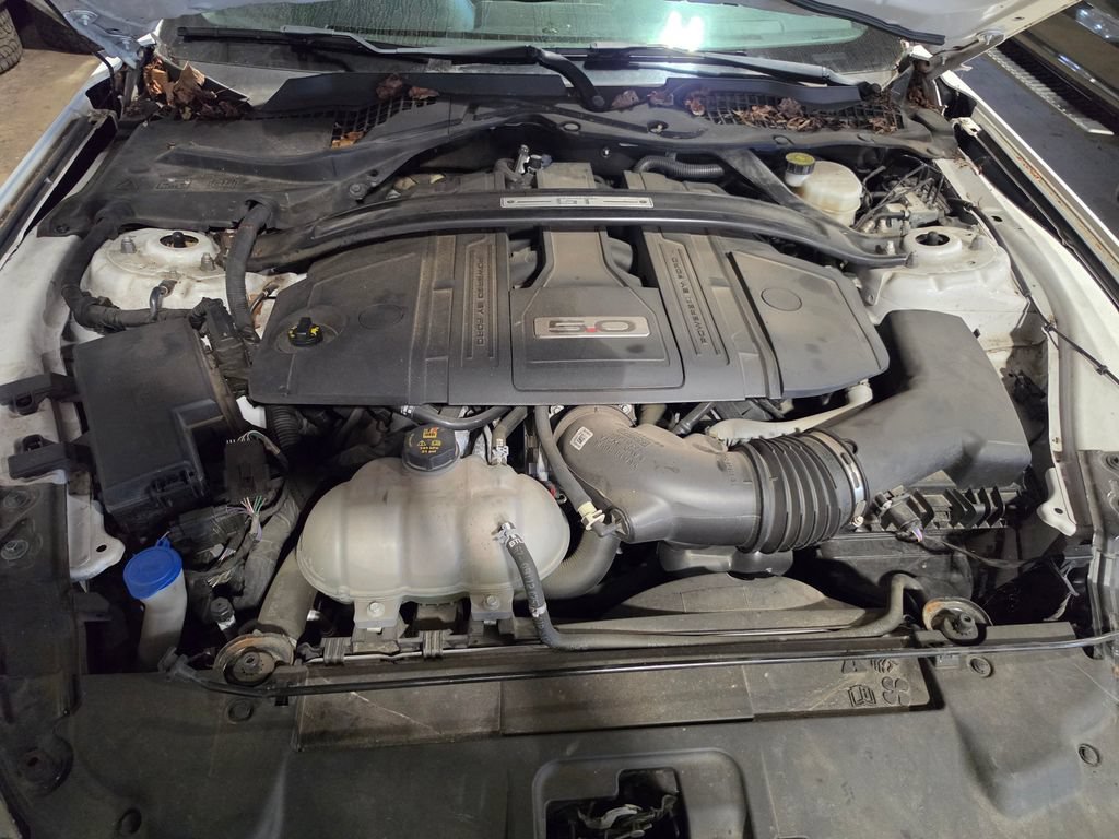 Used 2021 Ford Mustang GT Premium w/ GT Performance Package RWD image 9