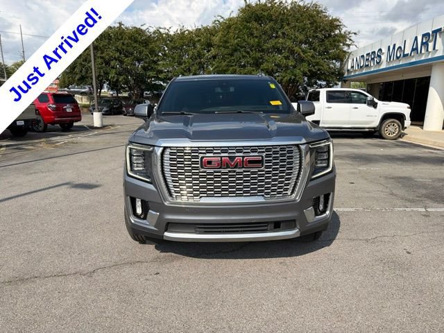 Used 2022 GMC Yukon XL Denali AWD/4WD image 8