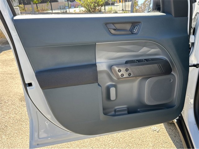 New 2025 Ford Maverick XL image 23