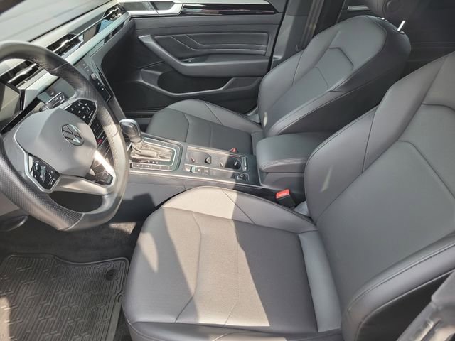 Used 2022 Volkswagen Arteon SE image 13