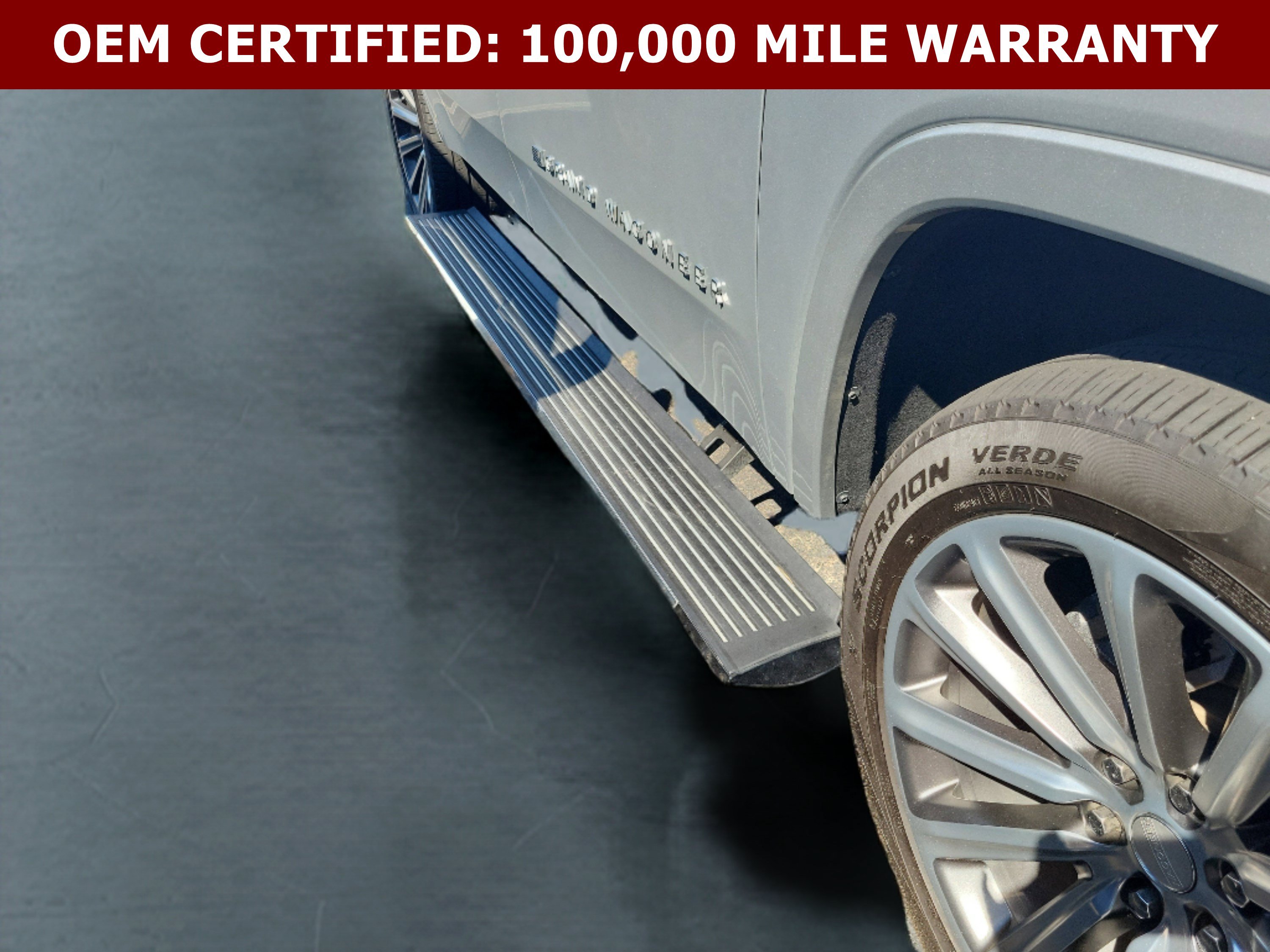 Used 2024 Jeep Grand Wagoneer Series I AWD/4WD image 5