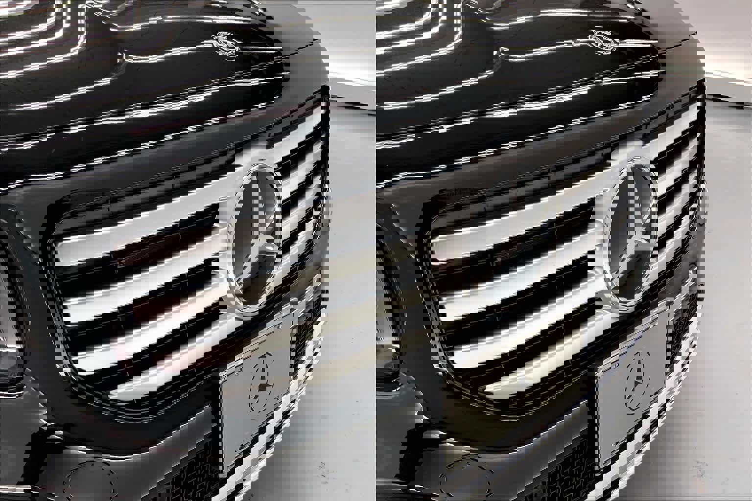 Certified 2024 Mercedes-Benz GLB 250 image 29