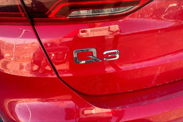 Used 2020 Audi Q3 2.0T Prestige w/ Prestige Package AWD/4WD image 7