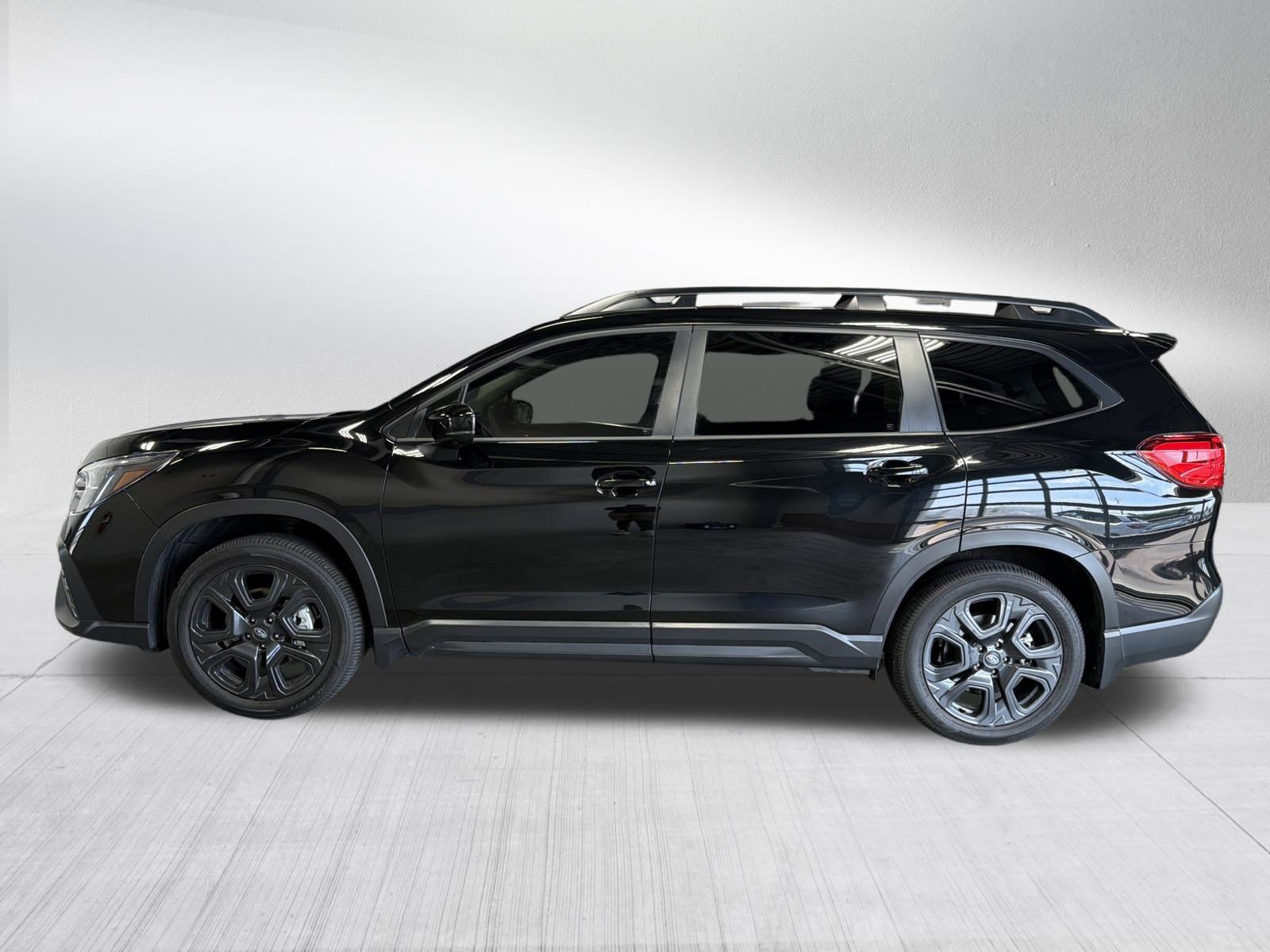 Certified 2025 Subaru Ascent Bronze Edition AWD/4WD image 4
