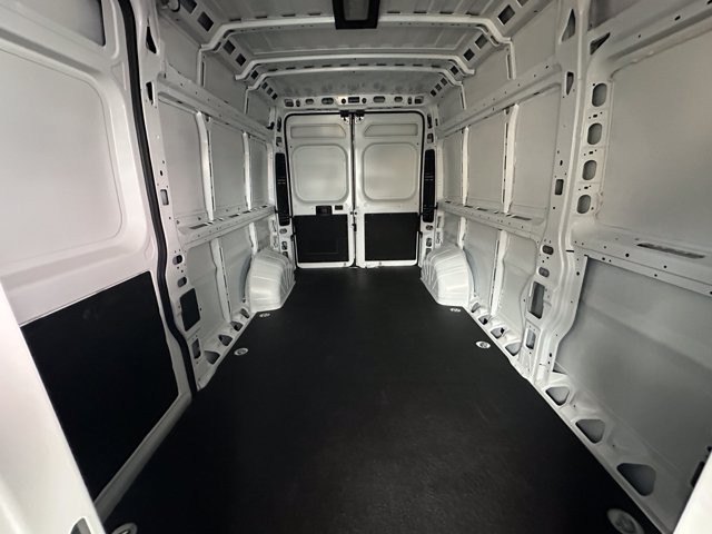 New 2024 RAM ProMaster 2500 w/ Safety Group FWD image 10