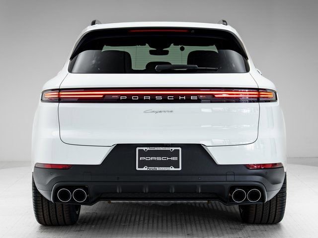 New 2026 Porsche Cayenne image 33