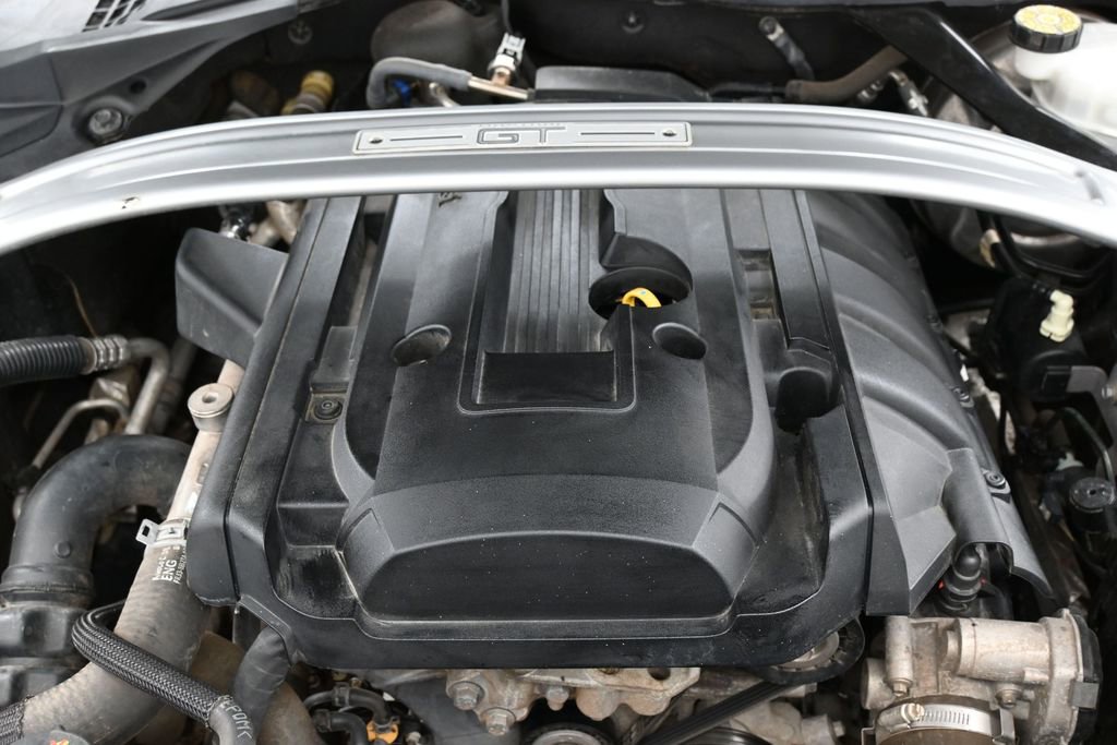 Used 2019 Ford Mustang Premium RWD image 38