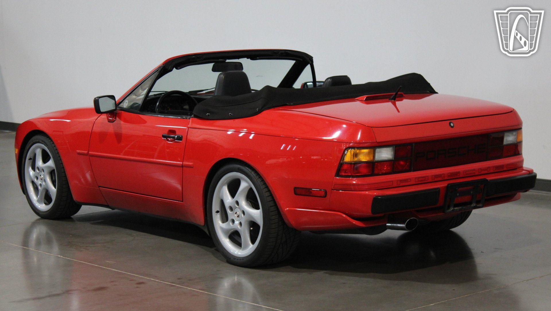 Used 1991 Porsche 944 Cabriolet RWD image 28