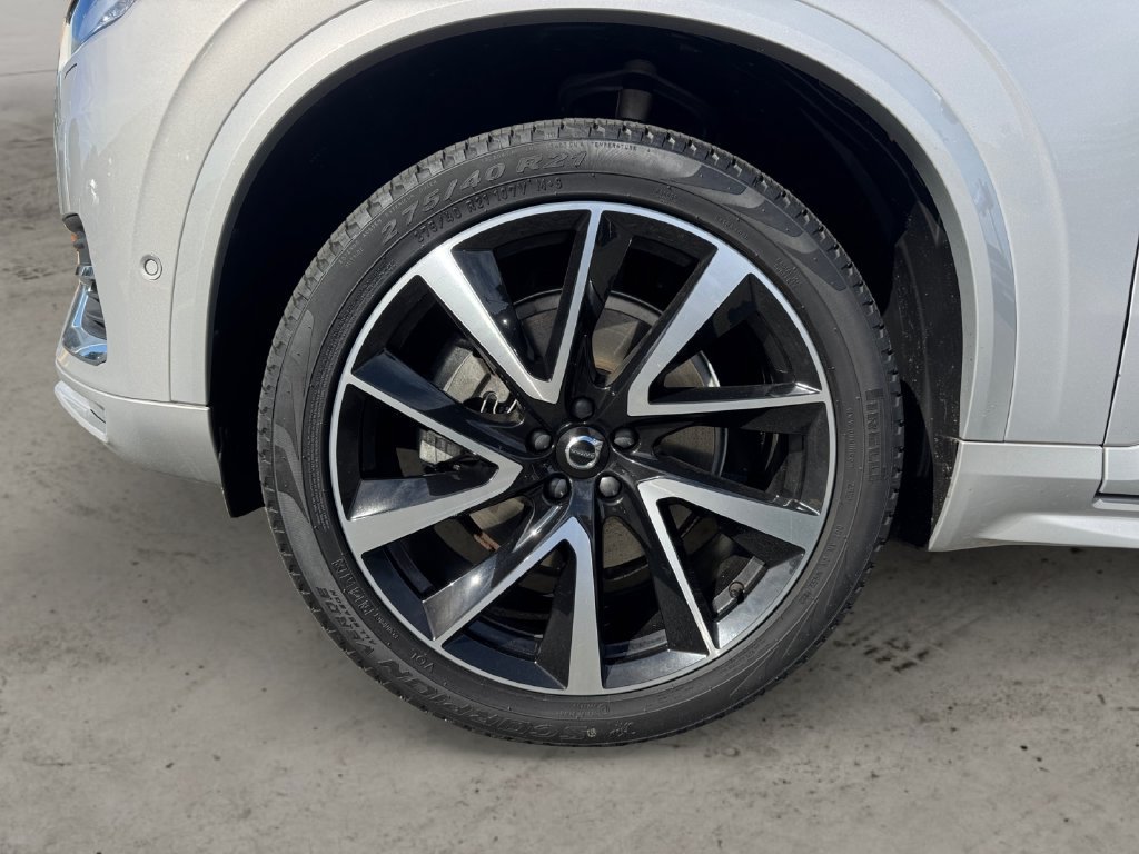 Certified 2023 Volvo XC90 B6 Plus w/ Protection Package AWD/4WD image 9