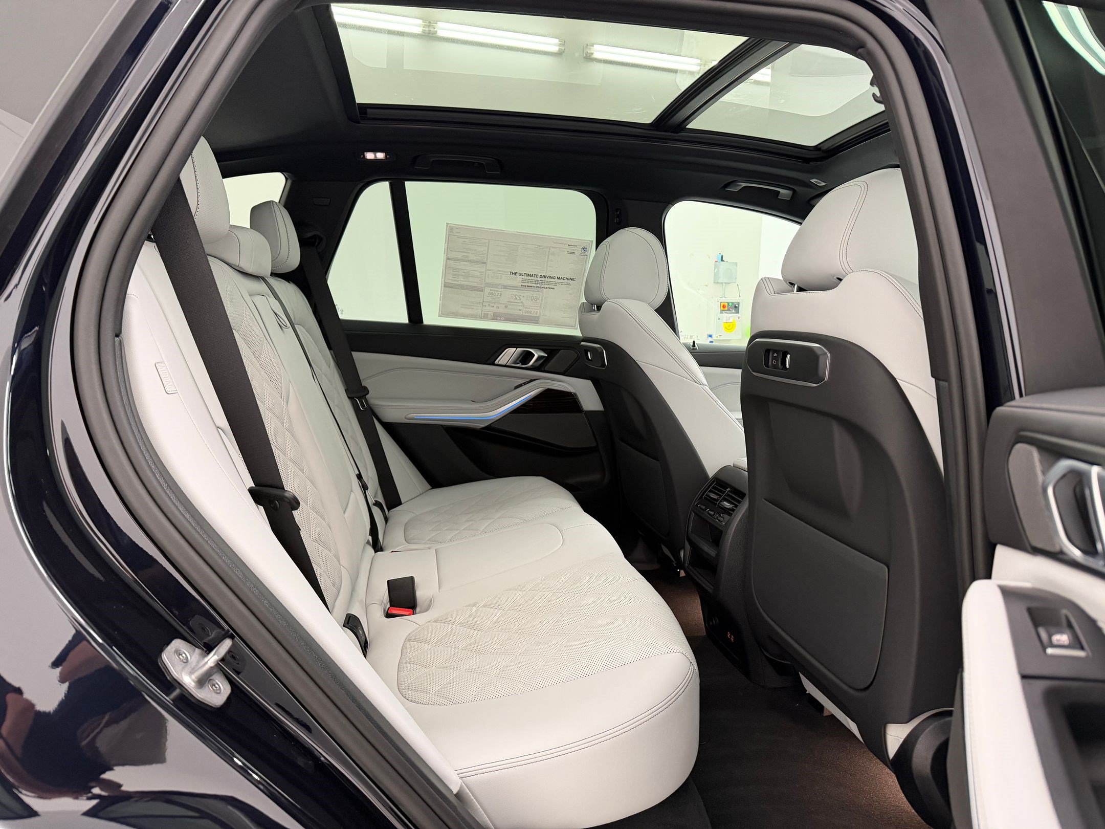 New 2026 BMW X5 xDrive50e w/ M Sport Package AWD/4WD image 28