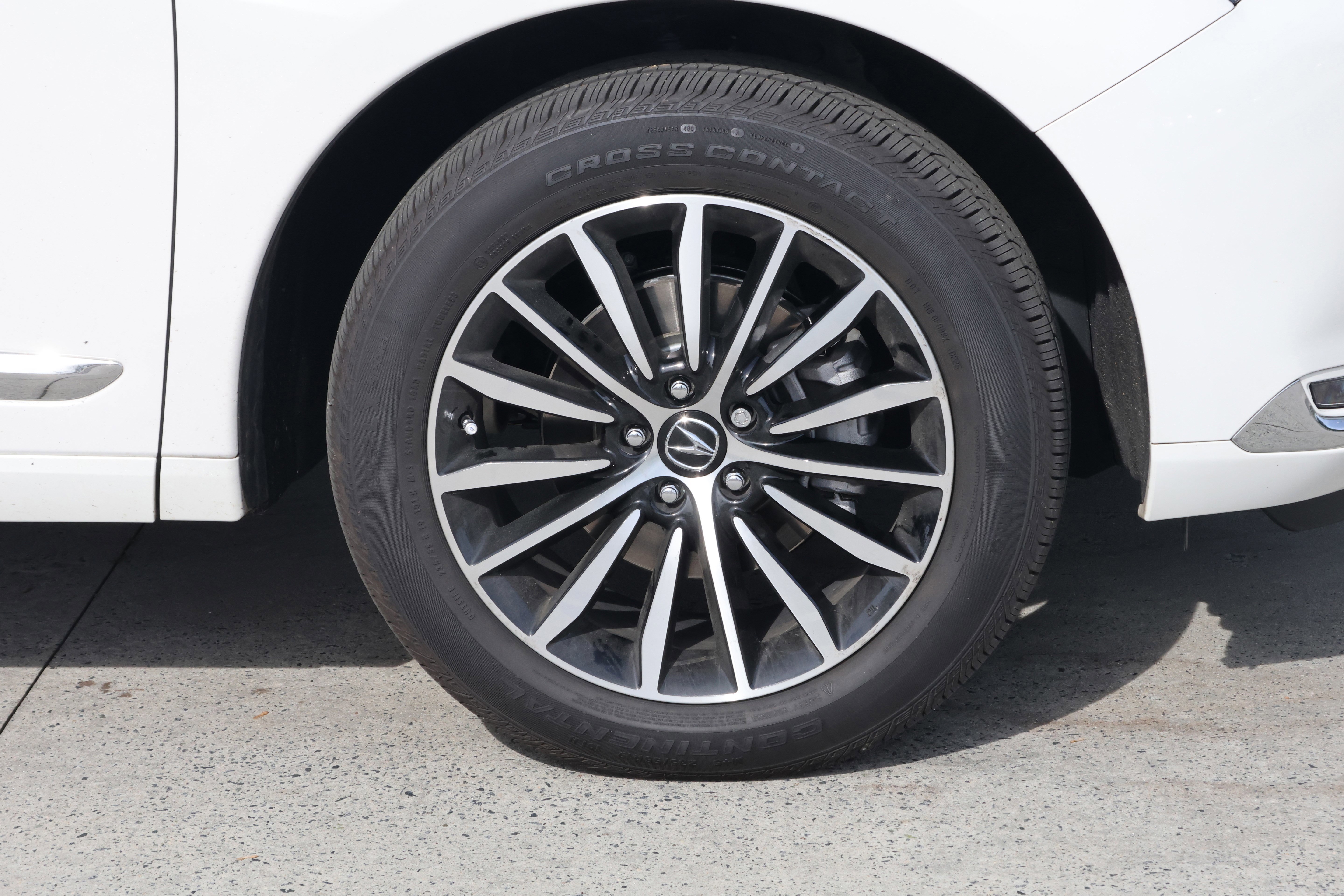 Used 2025 Acura RDX SH-AWD w/ Advance Package image 11