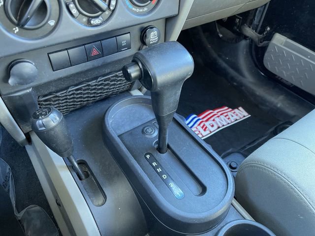 Used 2009 Jeep Wrangler Unlimited Sahara w/ Trailer Tow Group image 15