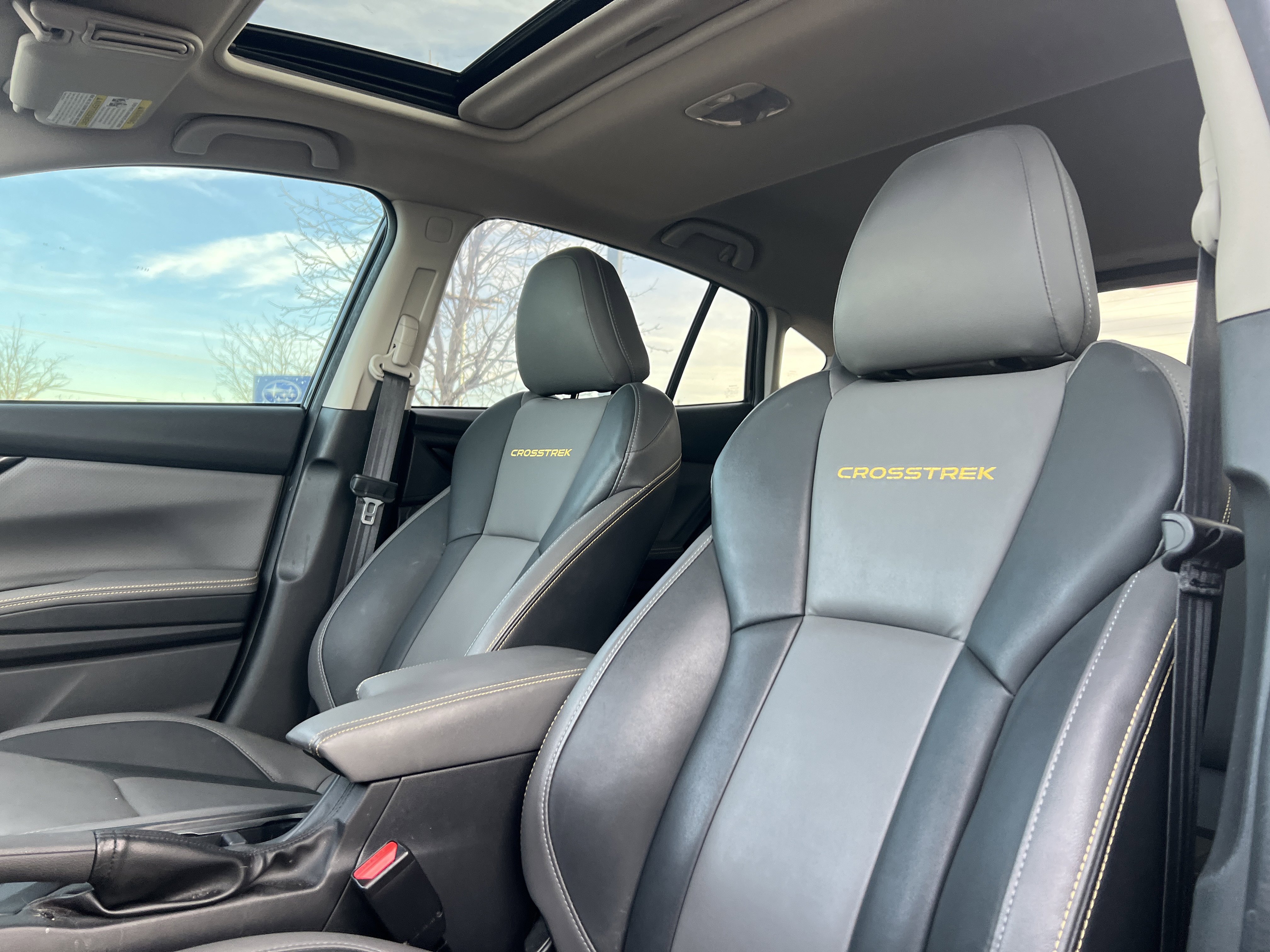 Used 2022 Subaru Crosstrek 2.5i Sport w/ Moonroof Package image 23