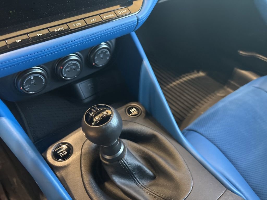 Used 2024 Nissan Z Performance w/ Floor Mat Package image 9