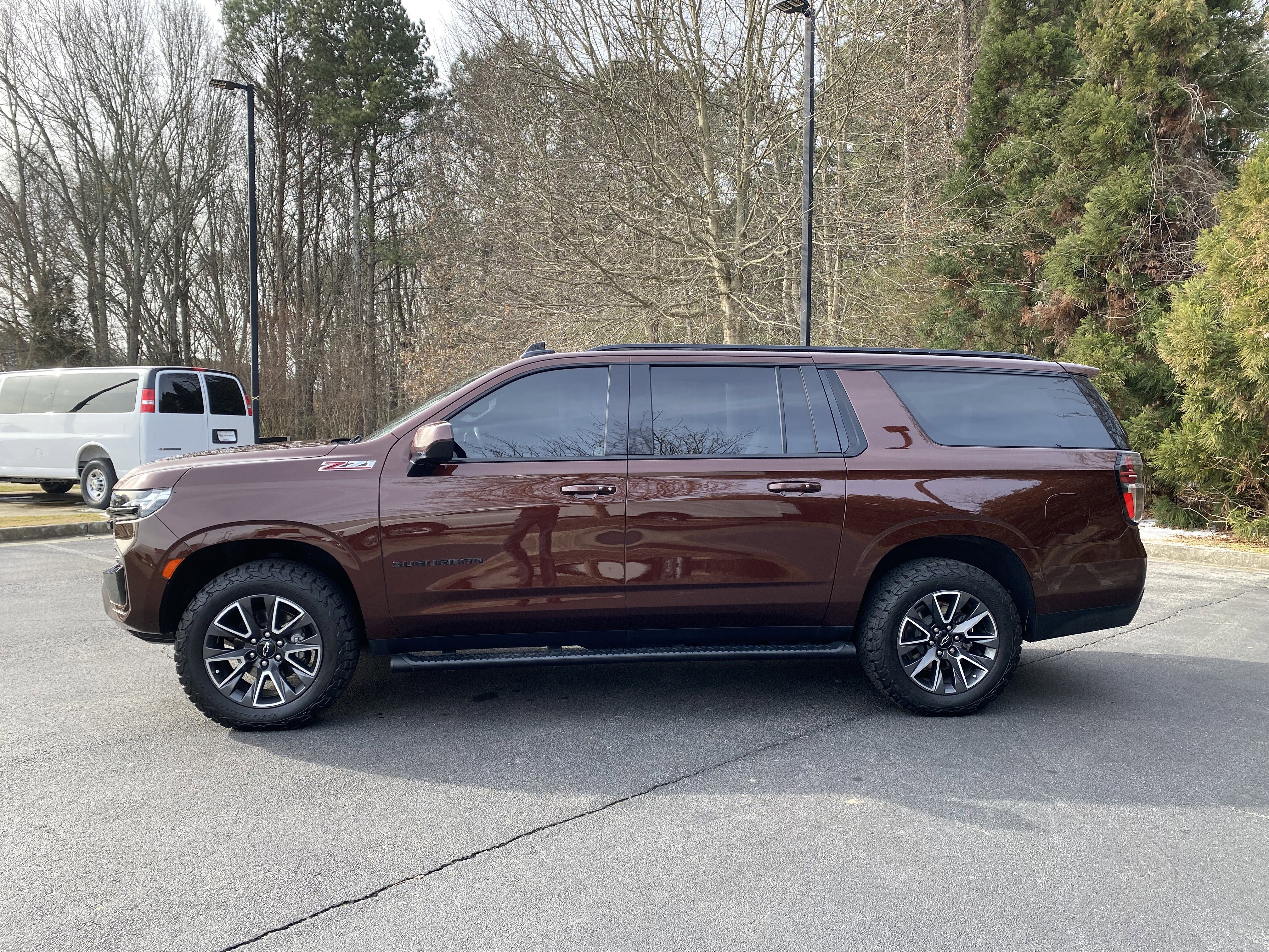 Used 2023 Chevrolet Suburban Z71 image 6