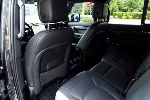 Used 2023 Land Rover Defender 110 AWD/4WD image 27