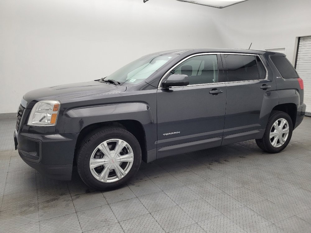 Used 2017 GMC Terrain SLE FWD image 2
