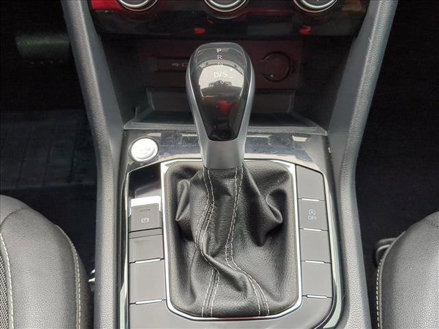 Used 2023 Volkswagen Taos SE image 12