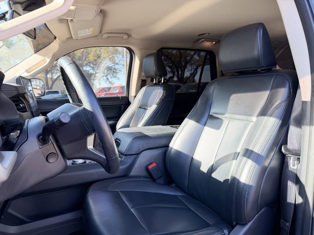 Used 2023 Ford Expedition XLT image 7
