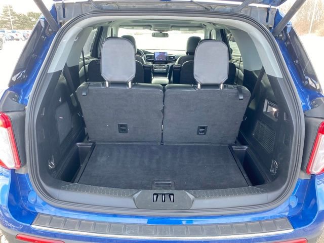 Used 2022 Ford Explorer Limited image 22