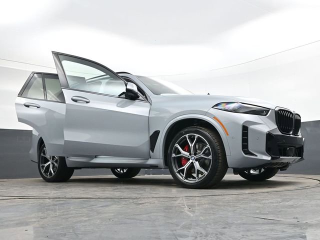 New 2026 BMW X5 sDrive40i w/ M Sport Package RWD image 44