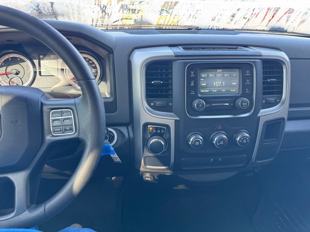 Used 2019 RAM 1500 Classic SLT image 28
