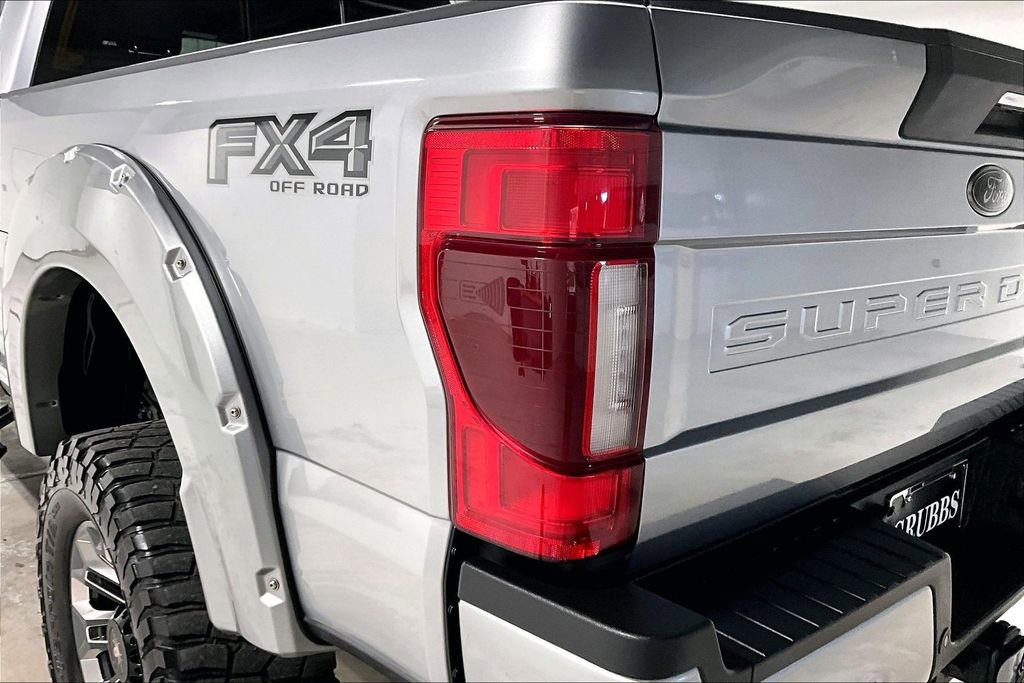 Used 2022 Ford F250 Lariat w/ Black Appearance Package AWD/4WD image 40