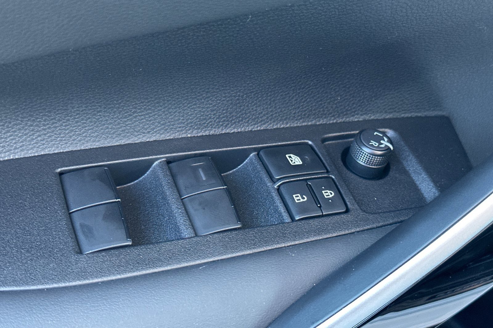 New 2026 Toyota Corolla XSE image 12