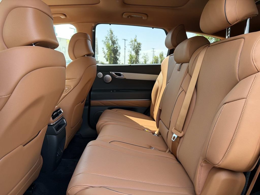 New 2027 Genesis GV80 2.5T Advanced AWD/4WD image 10