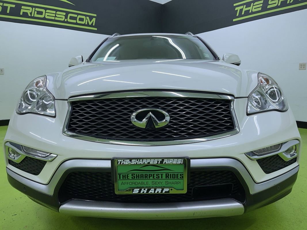 Used 2016 INFINITI QX50 2WD w/ Technology Package image 3