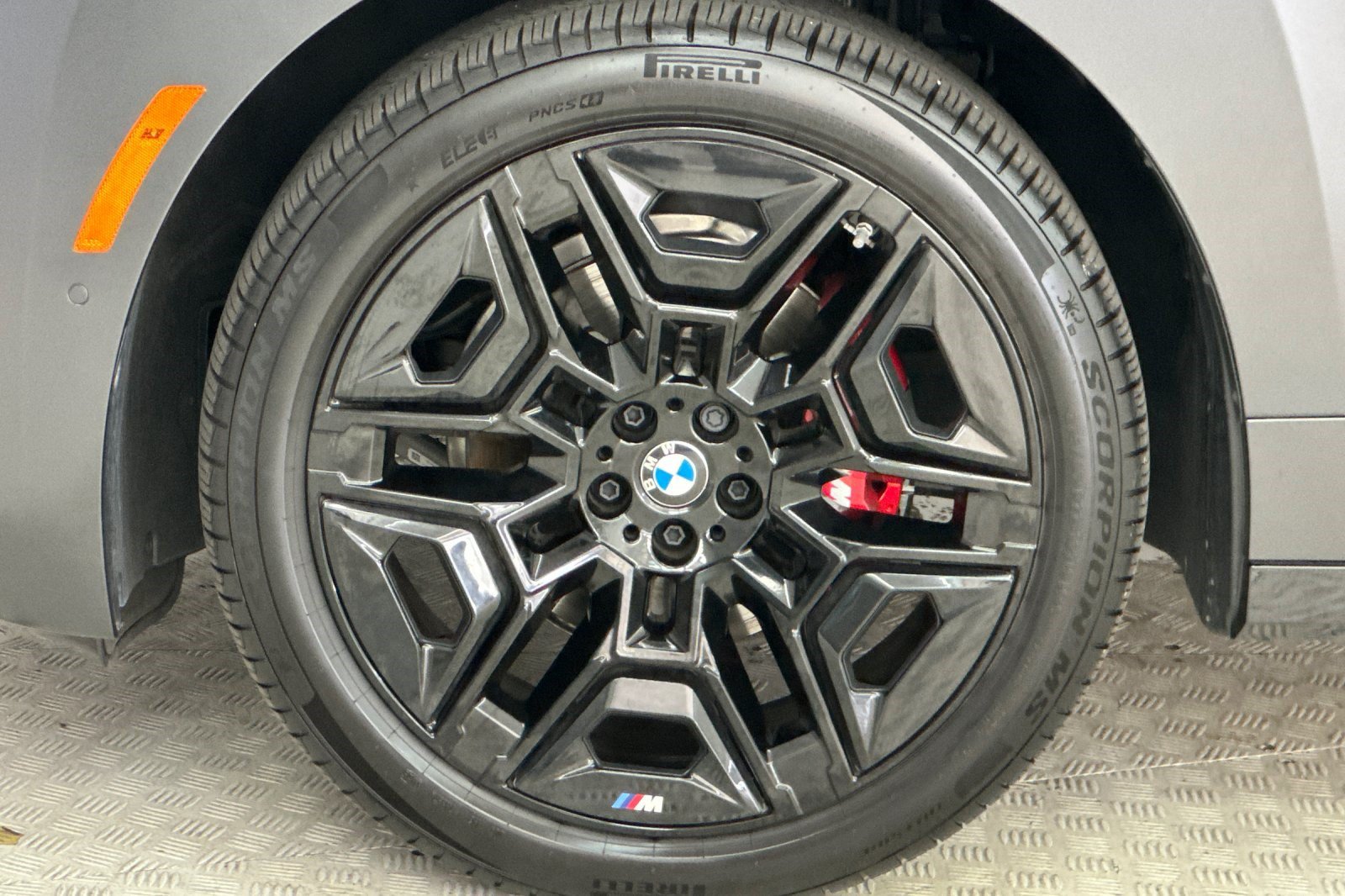 Used 2026 BMW iX xDrive45 w/ M Sport Package AWD/4WD image 12