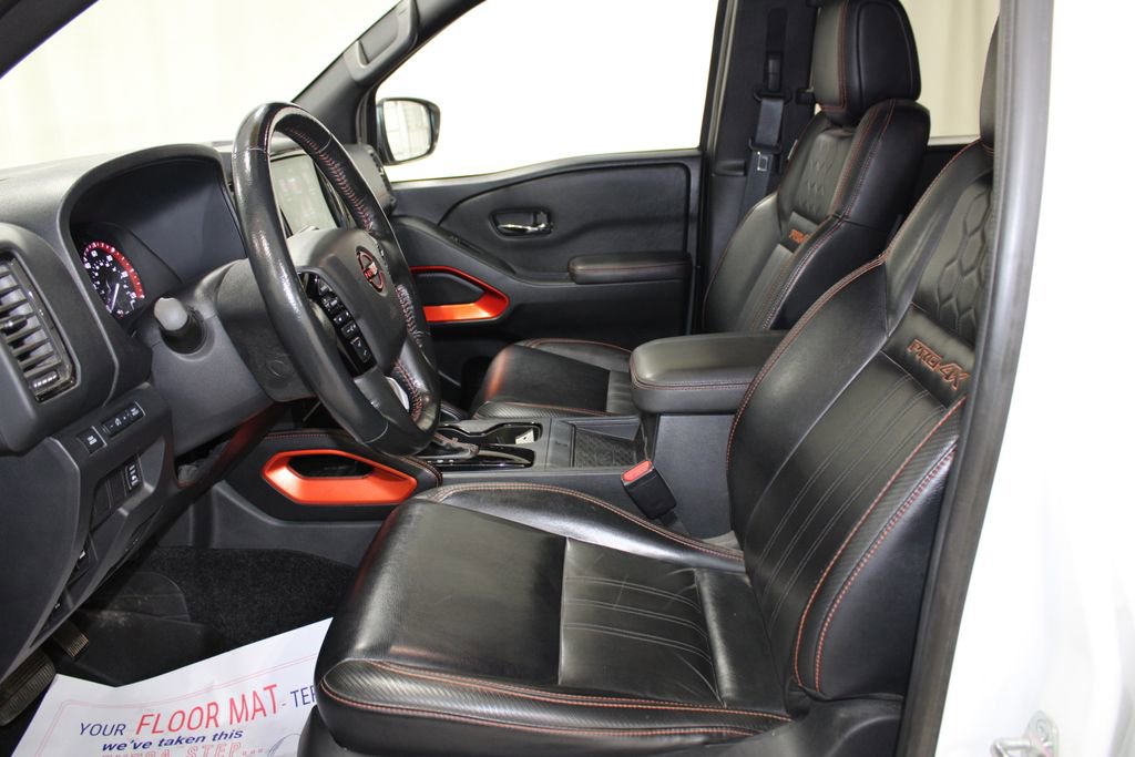Used 2023 Nissan Frontier PRO-4X w/ Pro-4X Premium Package image 18