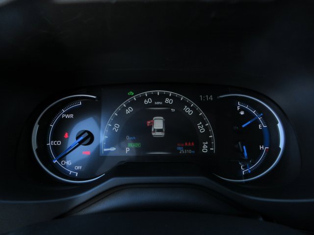 Used 2024 Toyota RAV4 LE image 13