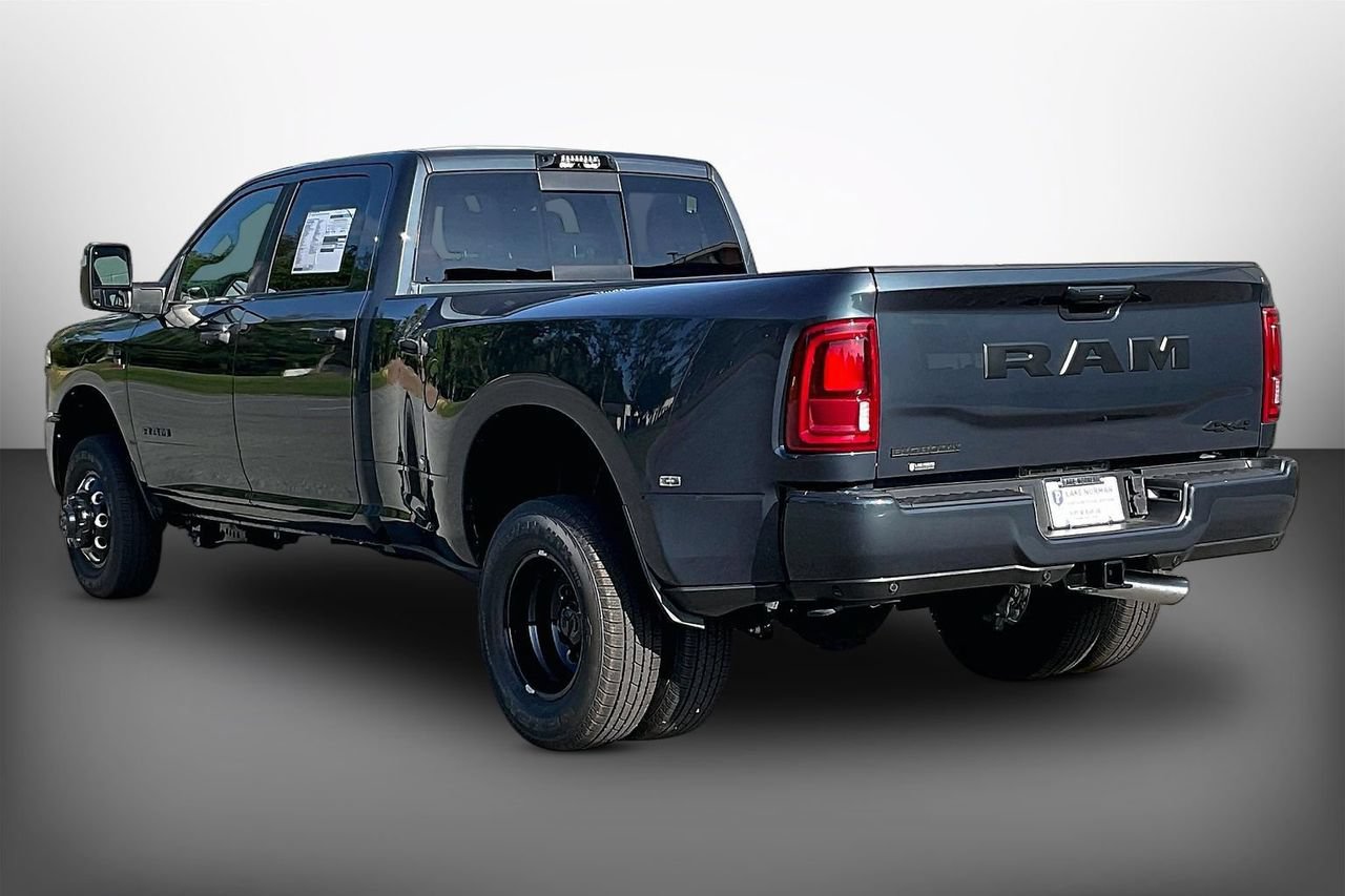 New 2026 RAM 3500 Big Horn AWD/4WD image 6