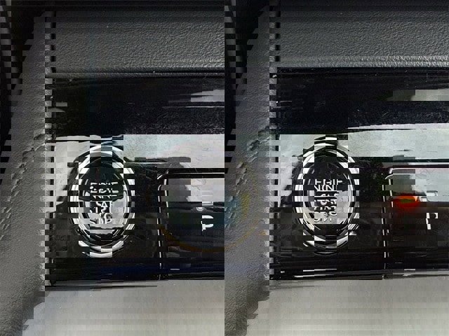 Used 2025 Lincoln Navigator Reserve image 20