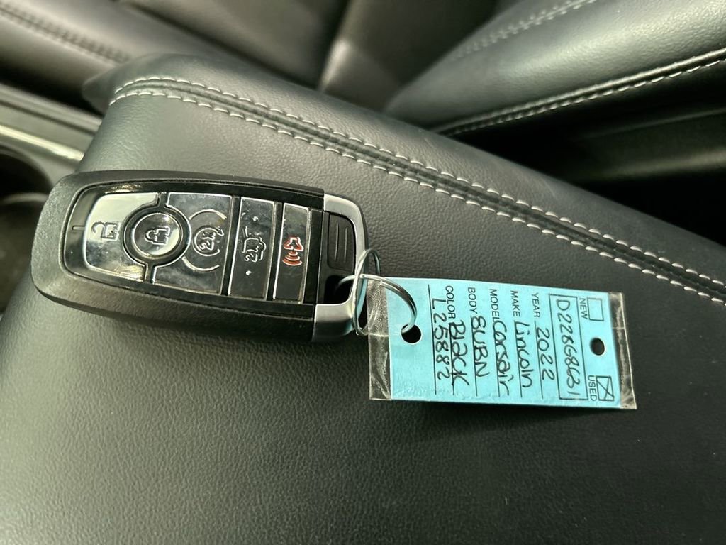 Used 2022 Lincoln Corsair AWD w/ Equipment Group 101A image 12