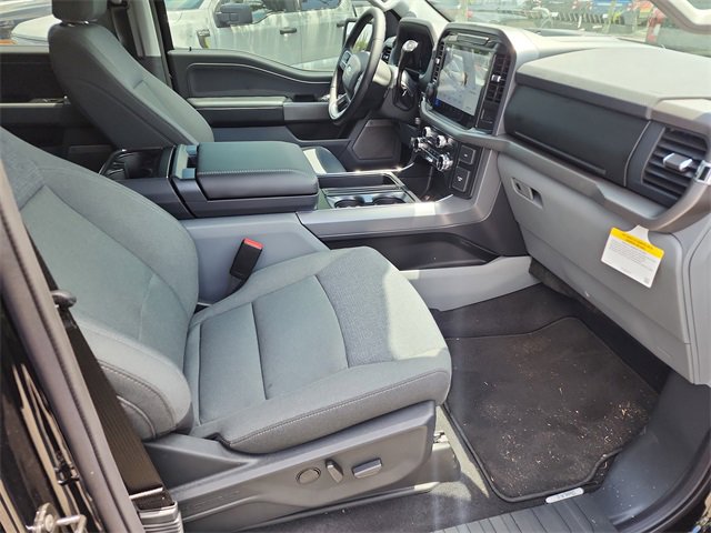 New 2025 Ford F150 XLT w/ Equipment Group 303A High AWD/4WD image 9
