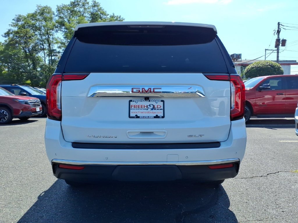 Used 2023 GMC Yukon SLT w/ SLT Premium Package AWD/4WD image 23