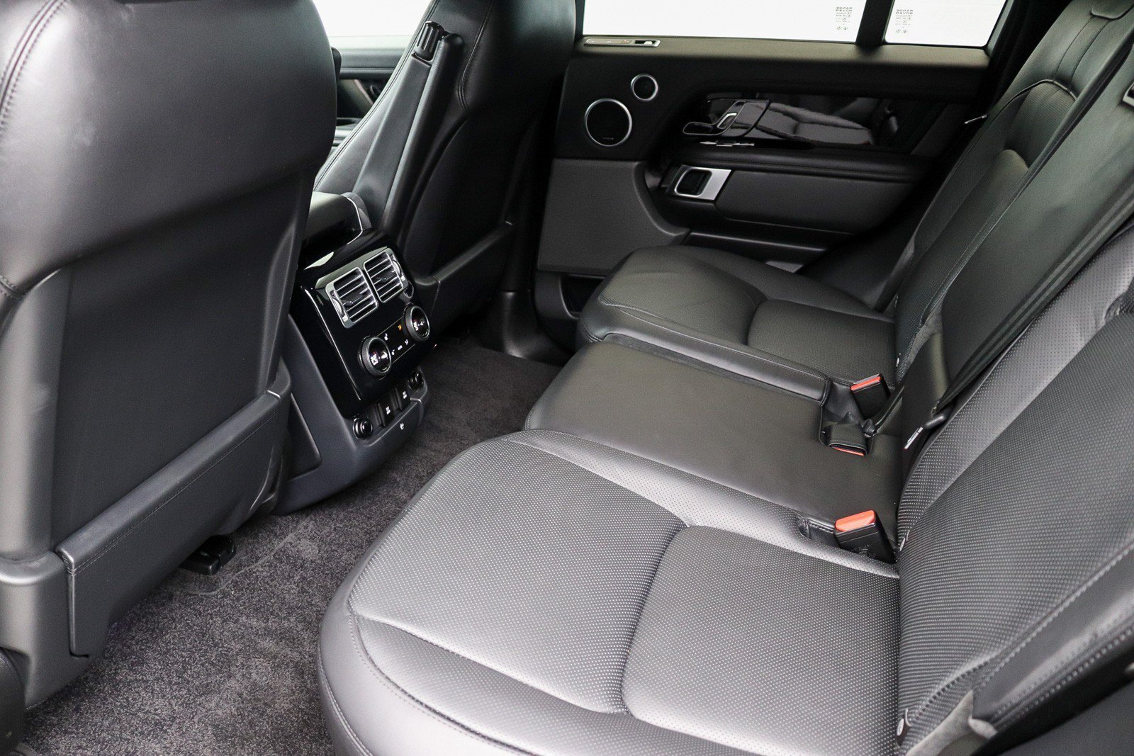 Used 2021 Land Rover Range Rover P525 Westminster Edition AWD/4WD image 22